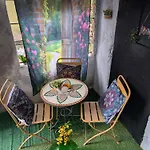 Il Giardino Segreto, Navigli - 20 Minuti Dal Duomo Apartment *